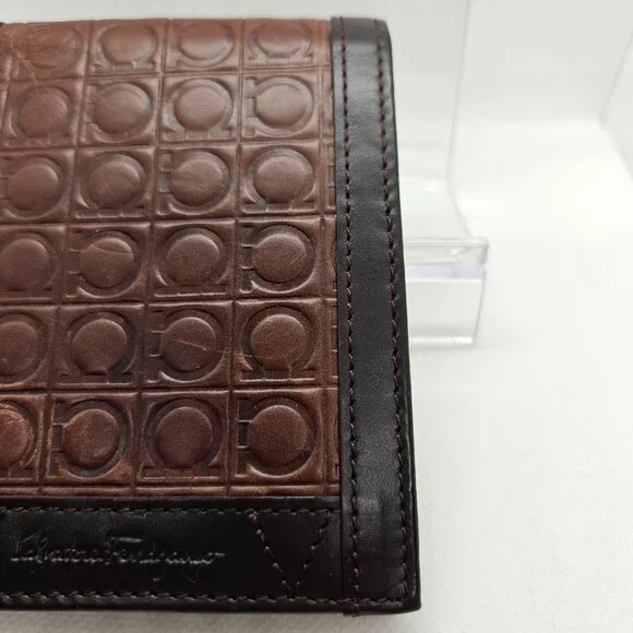 Salvatore Ferragamo Bi-Fold Mens Wallet - Picture 7 of 12